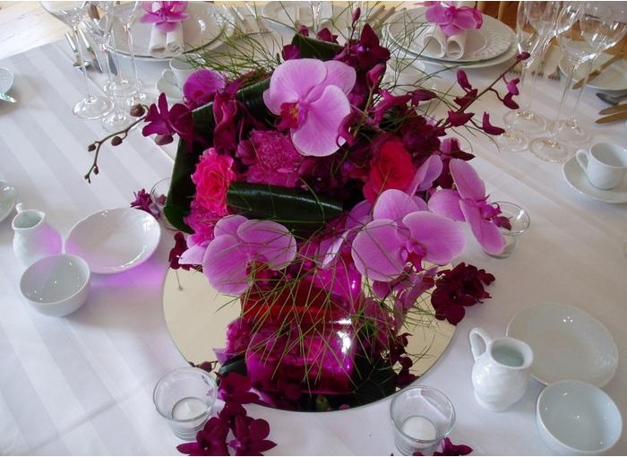 Orchids table decoration detail