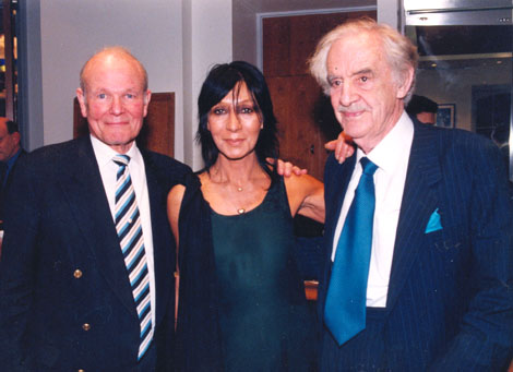 Sir Sydney Samuelson, Lady Lean and John Box at the opening of the David Lean Room in 1999. Sir Sydney Samuelson, Lady Lean and John Box at the opening of the David Lean Room in 1999.