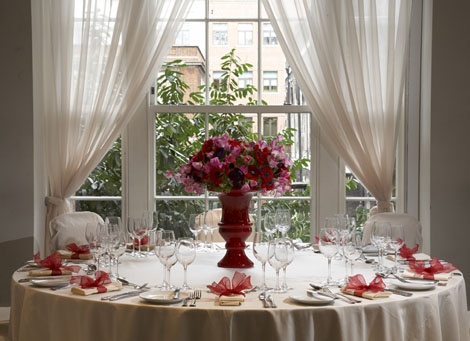 A beautifully decorated table in the David Lean Room at 195 Piccadilly. 