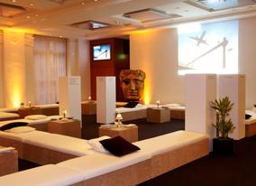 We can set up bespoke looks to suit any occasion