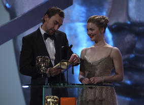 Joseph Mawle and Holliday Grainger