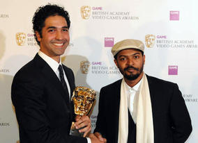 Adulthood writer, director and actor Noel Clarke presented the Gameplay Award to Amir Rahimi for Boom Box (BAFTA / James Kennedy). 