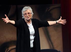 Julie Walters give Lewis Gilbert a 