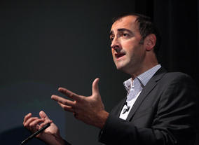 Chairman of the discussion Alistar Mcgowan. (Photography: J.Simmonds)