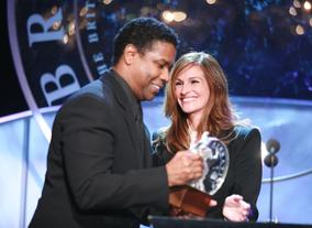 Denzel Washington and Julia Roberts