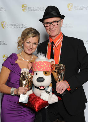 Lucy Goodman, Ian Emes and Bookaboo, the rock drumming puppet who loves being read to before a show.