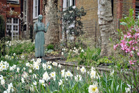 St James Garden