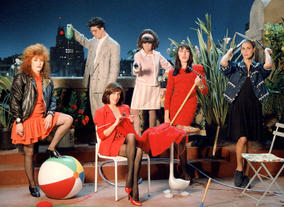 The cast of Women on the Verge of a Nervous Breakdown (1988). ©Macusa Cores