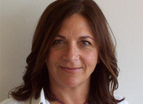 Caryn Mandabach