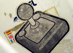 Tac! by IIkkaL on Flickr, http://www.flickr.com/photos/ipo/59868850/.