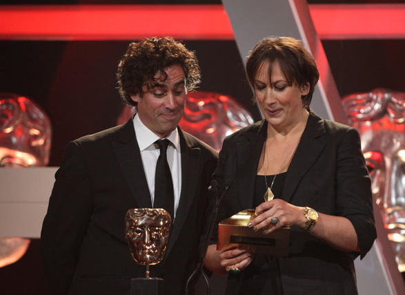 Stephen Mangan and Miranda Hart open the envelope to reveal the Entertainment Performance winner. ©Steve Butler Citation Readers: Entertainment Performance